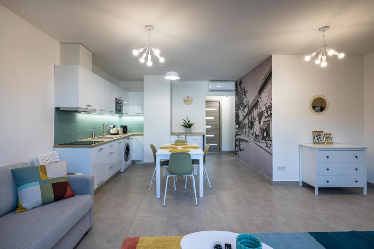 Stafetahaz Apartmanok Vác Εξωτερικό φωτογραφία