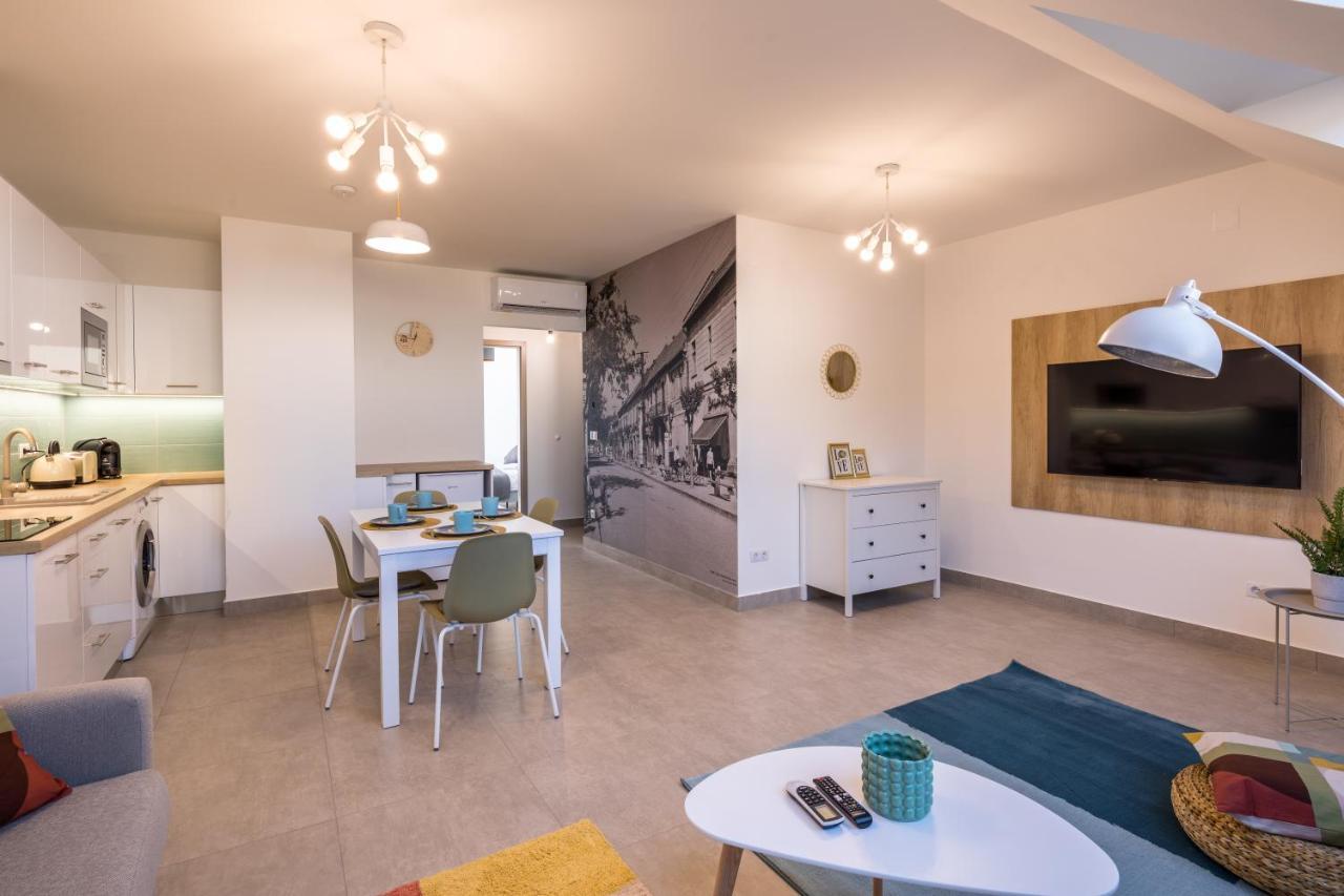 Stafetahaz Apartmanok Vác Εξωτερικό φωτογραφία