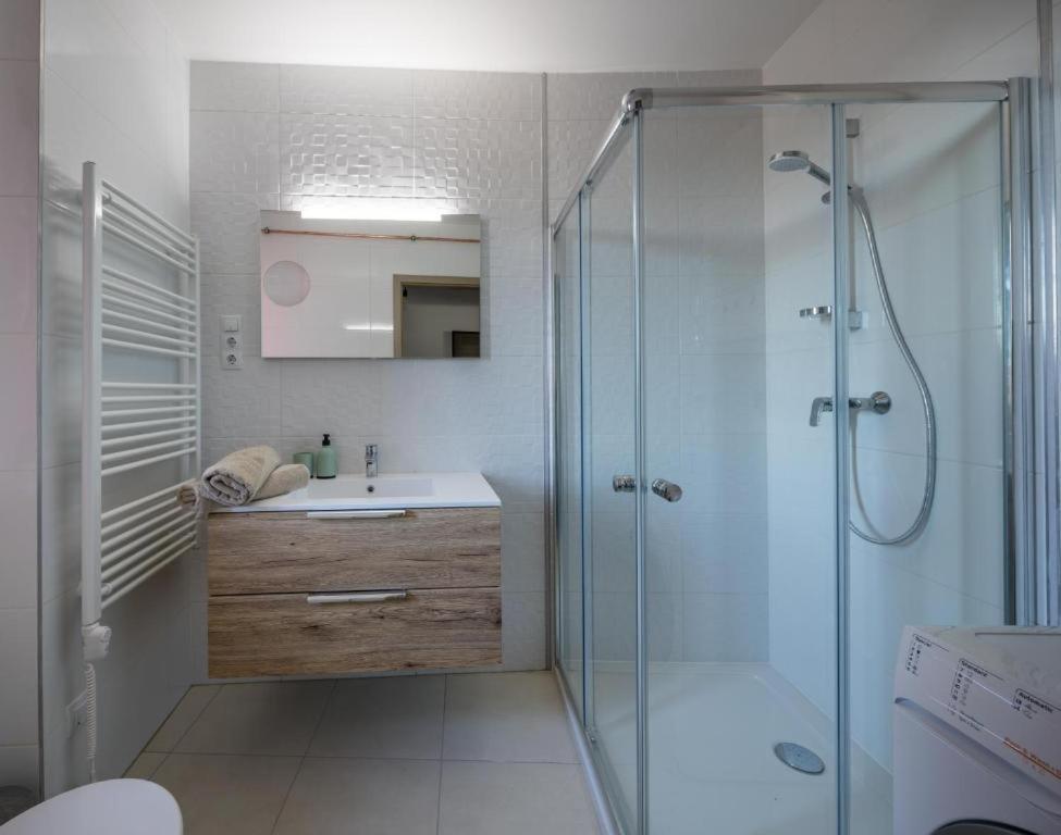 Stafetahaz Apartmanok Vác Εξωτερικό φωτογραφία