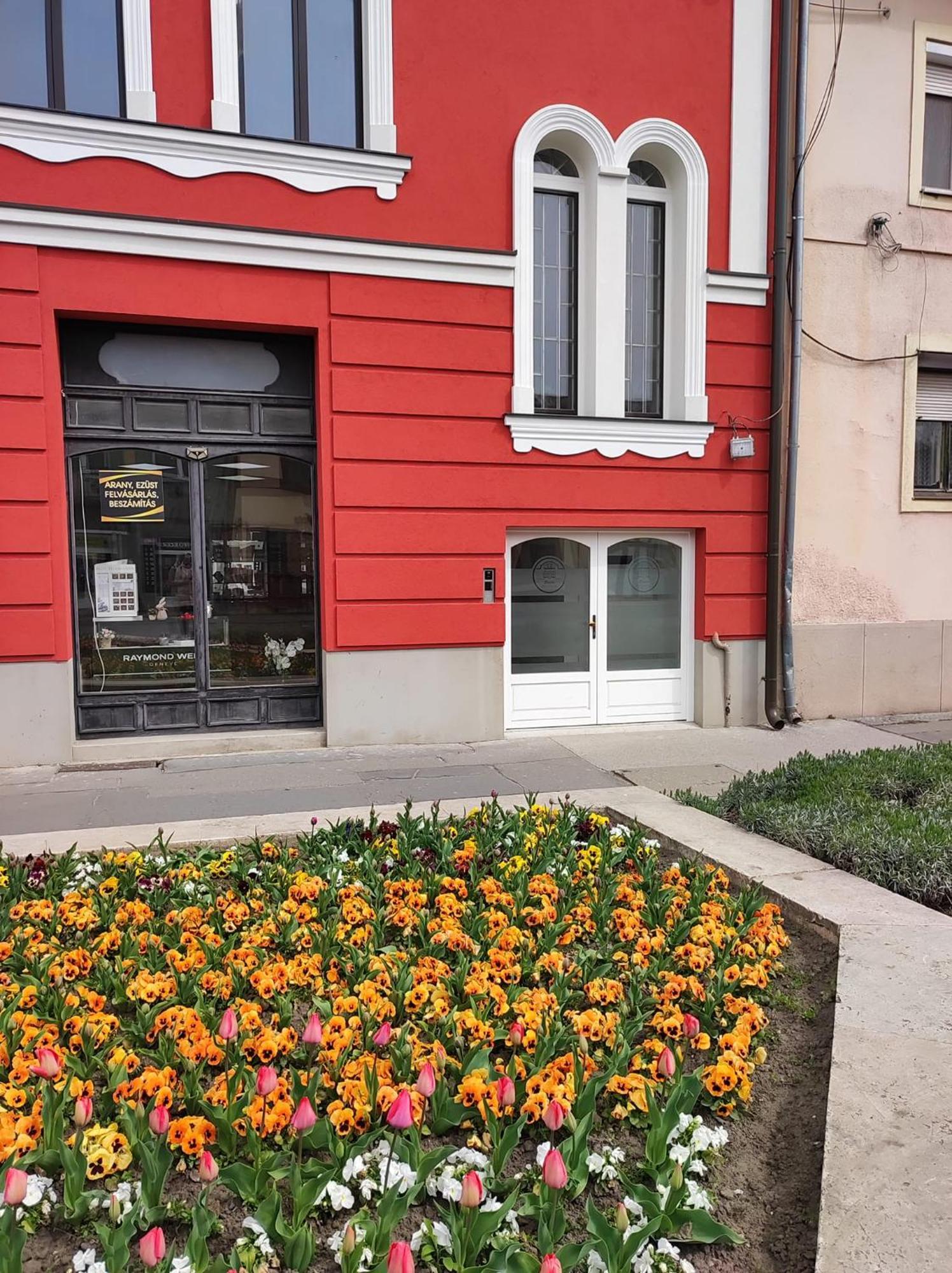 Stafetahaz Apartmanok Vác Εξωτερικό φωτογραφία