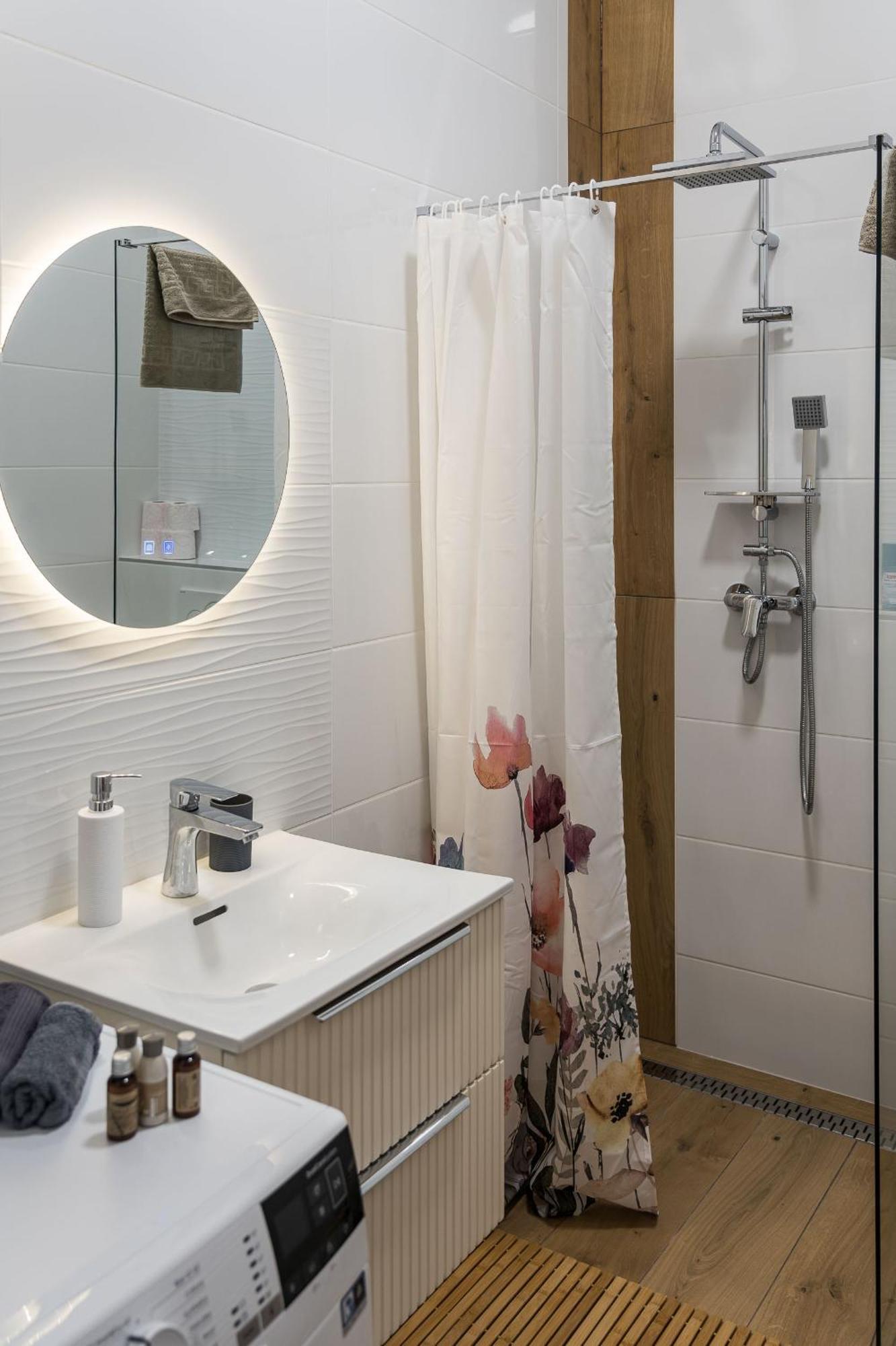 Stafetahaz Apartmanok Vác Εξωτερικό φωτογραφία