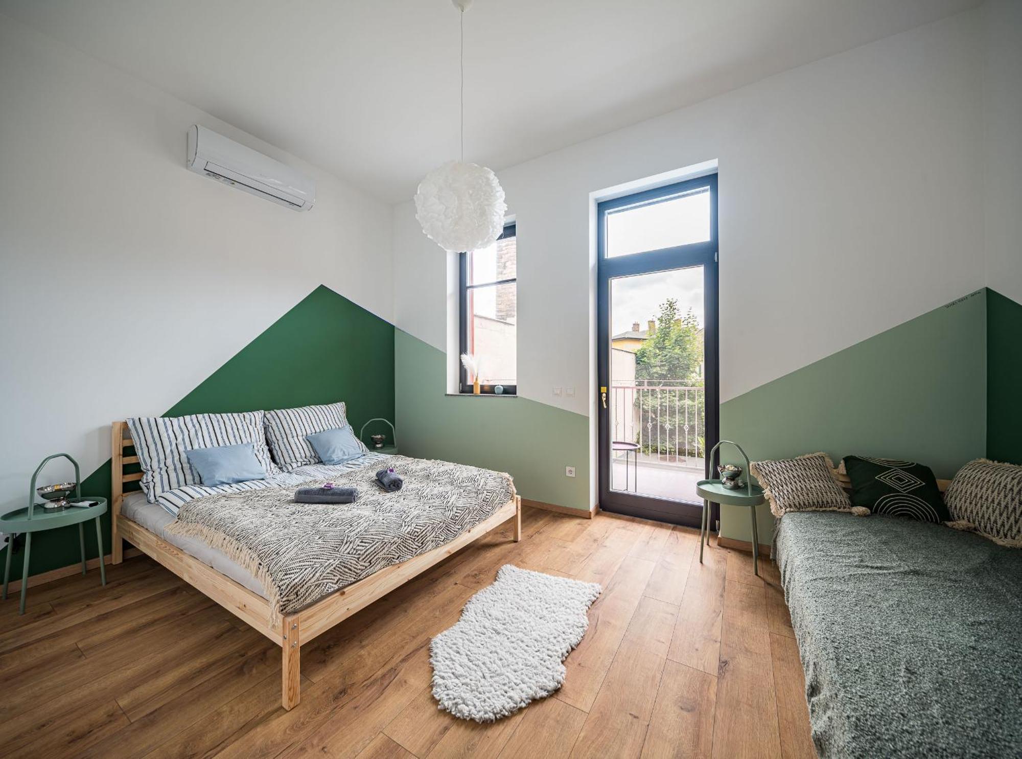 Stafetahaz Apartmanok Vác Εξωτερικό φωτογραφία